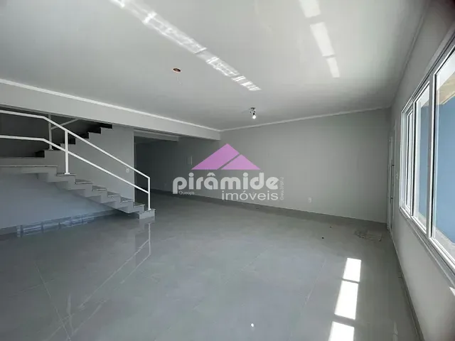 Casa com 210m² 3 quartos e 4 banheiros, à venda, no bairro Monte Castelo em São José dos Campos
