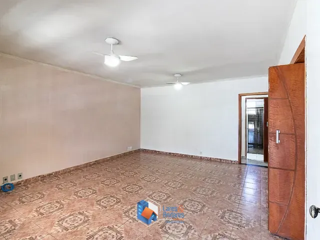 Casa com 200m² 3 quartos e 2 banheiros, à venda, no bairro Jardim Maristela em São Paulo