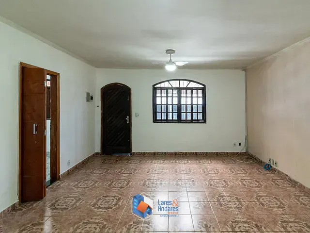 Casa com 200m² 3 quartos e 2 banheiros, à venda, no bairro Jardim Maristela em São Paulo