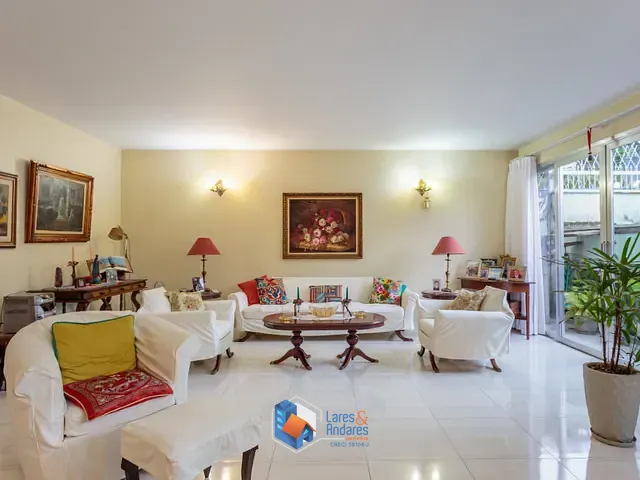 Casa com 314m² 3 quartos e 5 banheiros, à venda, no bairro Retiro Morumbi em São Paulo