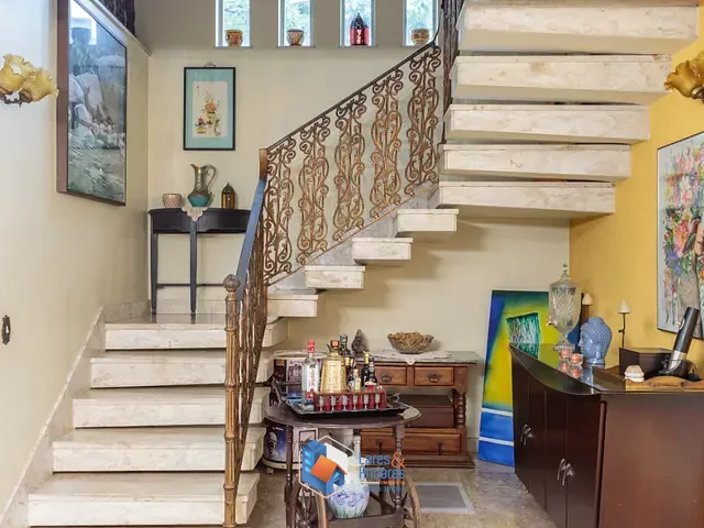 Casa com 314m² 3 quartos e 5 banheiros, à venda, no bairro Retiro Morumbi em São Paulo