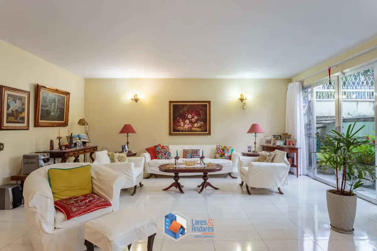 Casa, 3 quartos, 314 m² - Foto 1