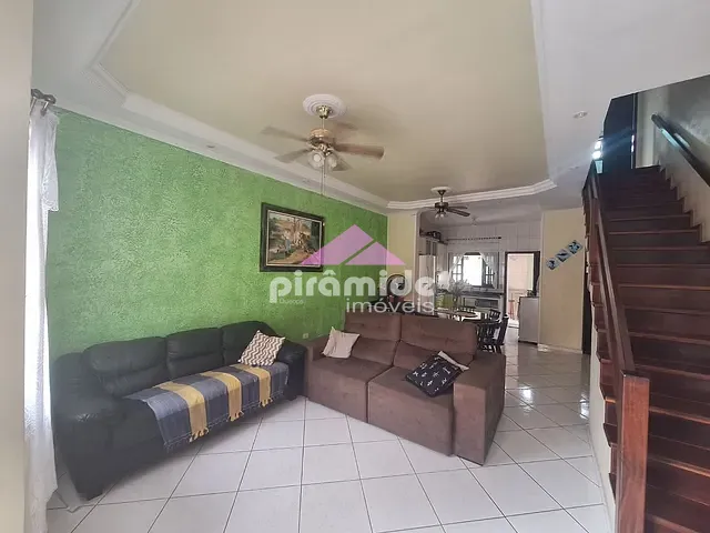 Casa com 104m² 3 quartos e 4 banheiros, à venda, no bairro Massaguaçu em Caraguatatuba