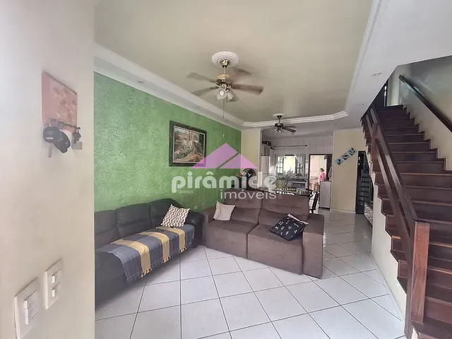 Casa com 104m² 3 quartos e 4 banheiros, à venda, no bairro Massaguaçu em Caraguatatuba