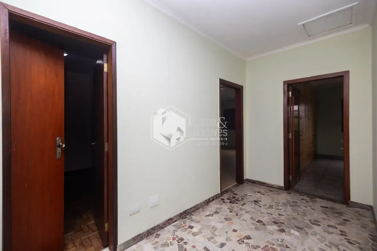 Casa, 4 quartos, 290 m² - Foto 37