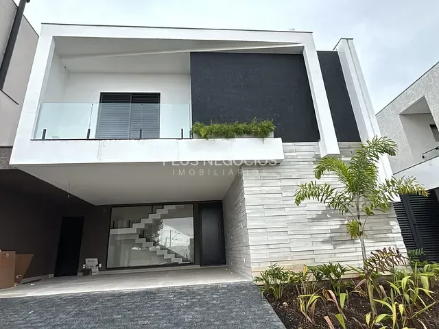 Casa 3 quartos e 4 banheiros, à venda, no bairro Green Valley em Votorantim