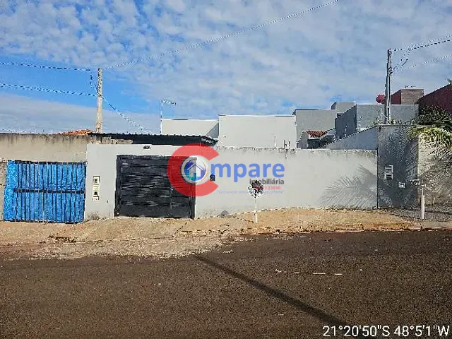 Casa com 89m² 3 quartos e 1 banheiro, à venda, no bairro Jardim das Oliveiras em Pradópolis