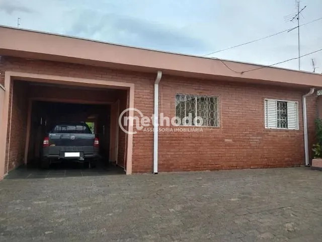 Casa com 460m² 2 quartos e 2 banheiros, à venda, no bairro Jardim Nova Europa em Campinas