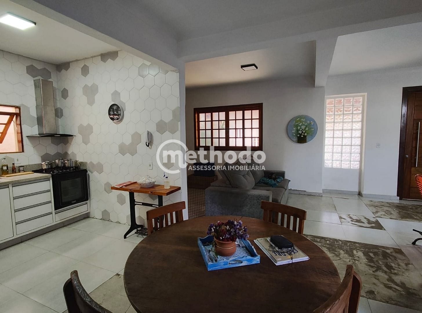 Casa, 4 quartos, 240 m² - Foto 4