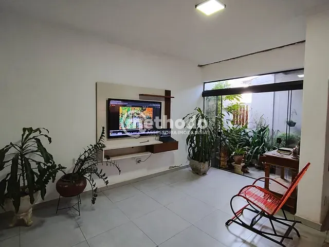 Casa com 300m² 4 quartos e 6 banheiros, à venda, no bairro Jardim Primavera em Campinas