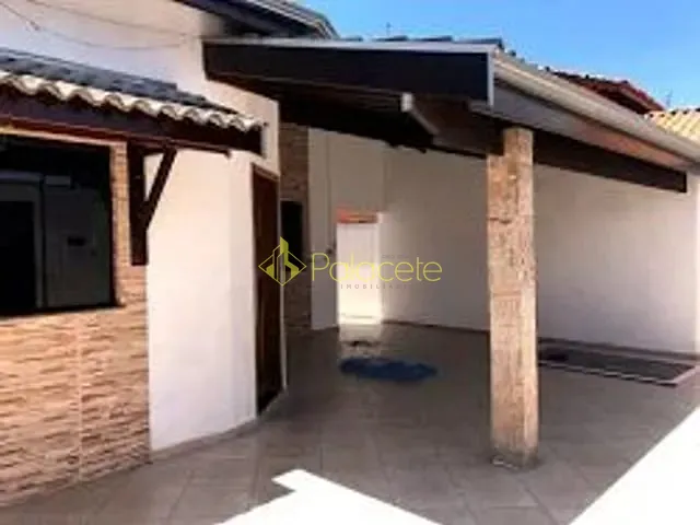 Casa com 300m² 3 quartos e 2 banheiros, à venda, no bairro Mantiqueira em Pindamonhangaba