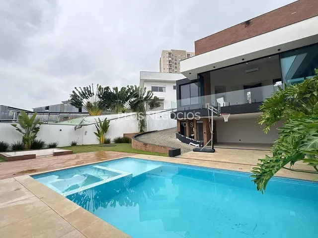 Casa com 611m² 4 quartos e 7 banheiros, para alugar, no bairro Jardim Pagliato em Sorocaba