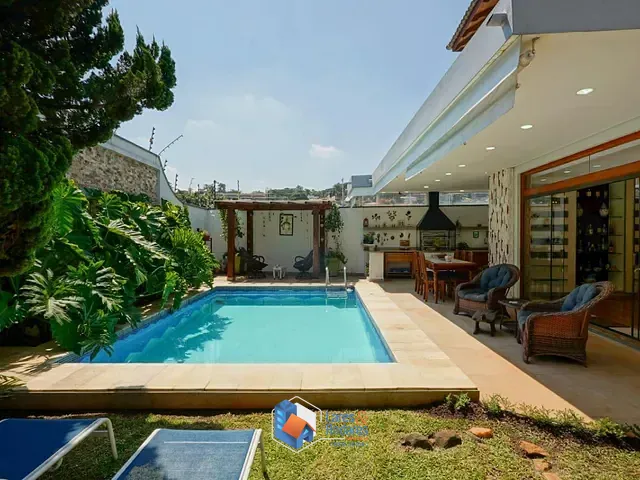 Casa com 530m² 4 quartos e 6 banheiros, à venda, no bairro Alto da Boa Vista em São Paulo