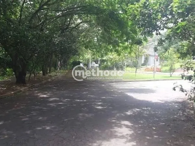 Casa com 300m² 3 quartos e 4 banheiros, à venda, no bairro Conjunto Habitacional Vila Santana (Sousas) em Campinas