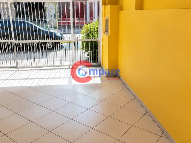 Casa 2 quartos e 1 banheiro, para alugar, no bairro PARQUE CONTINENTAL em Guarulhos
