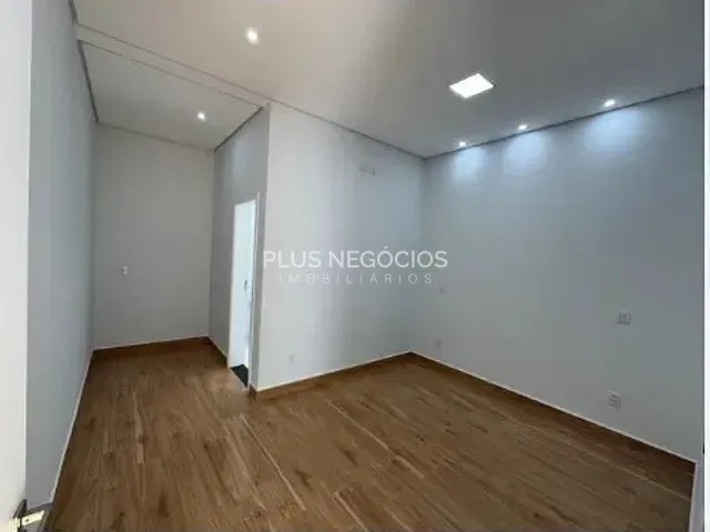 Casa com 194m² 3 quartos e 3 banheiros, à venda, no bairro Cajuru do Sul em Sorocaba