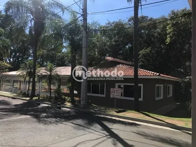 Casa com 370m² 3 quartos e 2 banheiros, à venda, no bairro Parque Imperador em Campinas