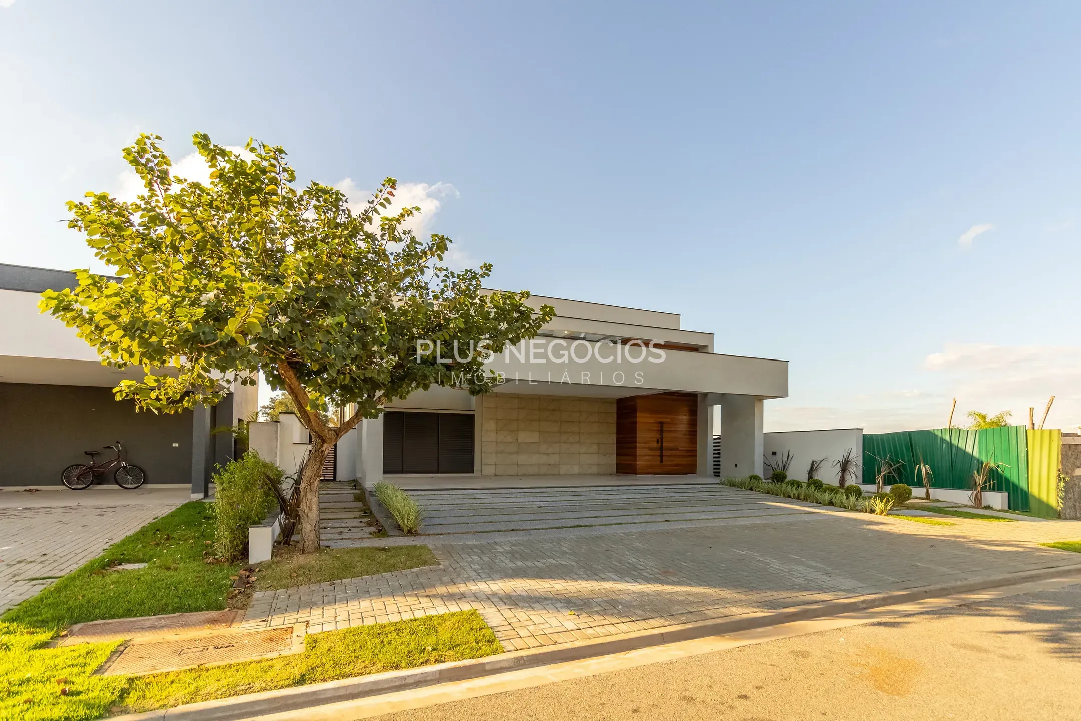 Casa, 3 quartos, 458 m² - Foto 1