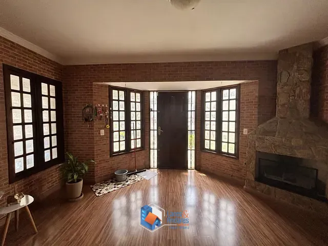 Casa com 342m² 6 quartos e 6 banheiros, à venda, no bairro Bosque da Saúde em São Paulo