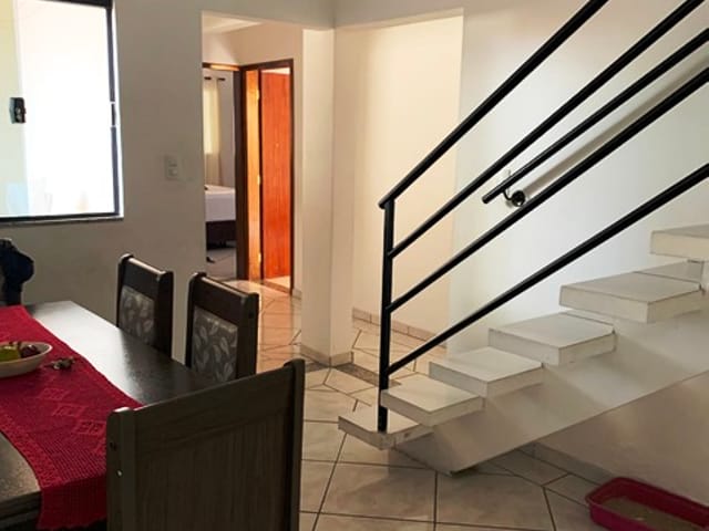 Casa com 300m² 3 quartos e 1 banheiro, à venda, no bairro Loteamento Residencial Andrade em Pindamonhangaba