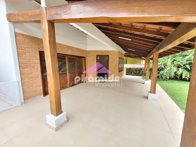 Casa com 360m² 5 quartos e 4 banheiros, à venda, no bairro Park Imperial em Caraguatatuba