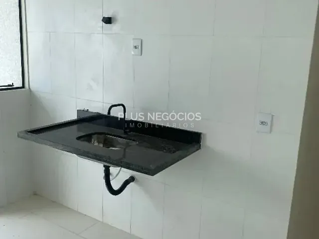 Casa com 73m² 2 quartos e 3 banheiros, à venda, no bairro Jardim Residencial Villa Amato em Sorocaba