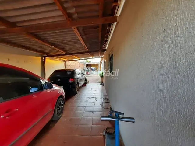 Casa com 381m² 3 quartos e 2 banheiros, à venda, no bairro Vila Santo Eugênio em Campo Grande