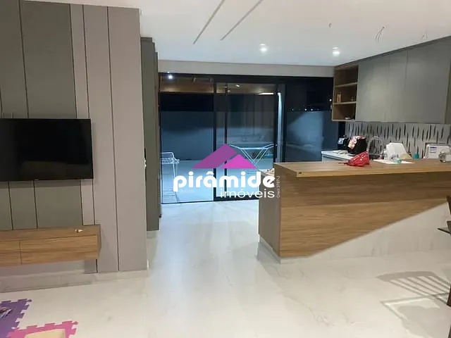 Casa com 300m² 3 quartos e 4 banheiros, à venda, no bairro Eugenio de Melo em São José dos Campos