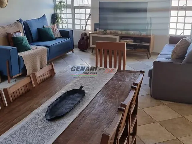 Sobrado com 250m² 3 quartos e 3 banheiros, à venda, no bairro Jardim Regente em Indaiatuba