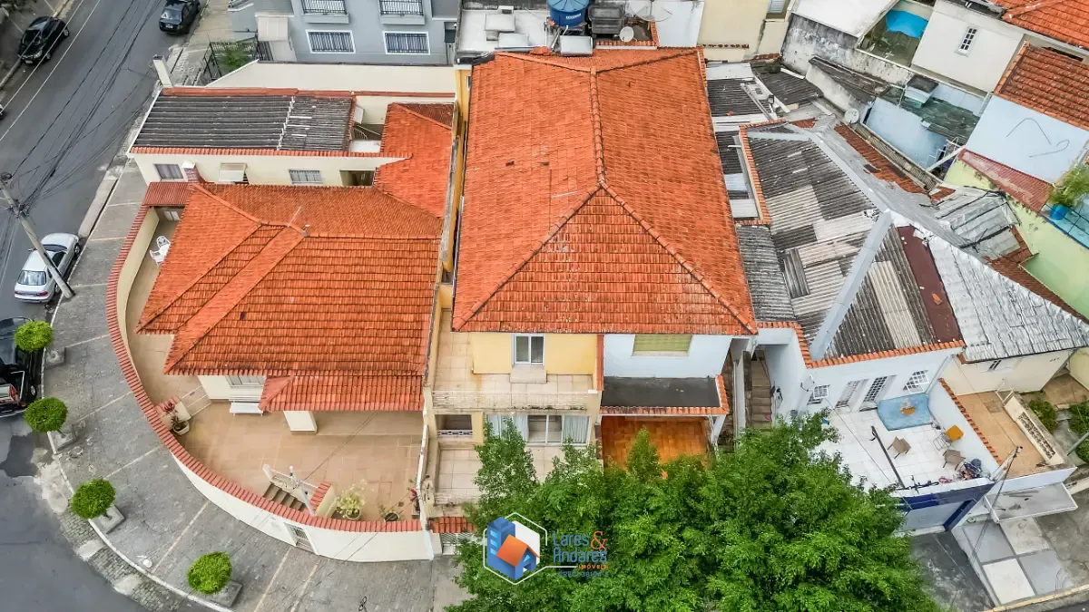 Casa, 4 quartos, 243 m² - Foto 47