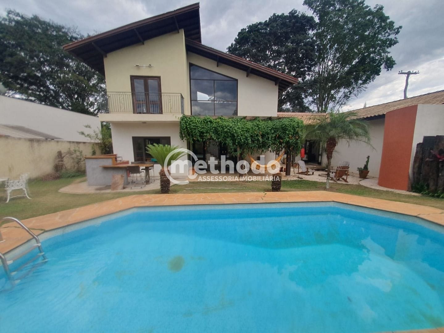Casa, 3 quartos, 360 m² - Foto 1