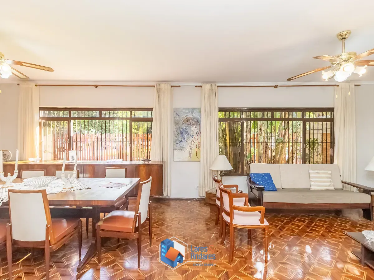 Casa, 3 quartos, 245 m² - Foto 3