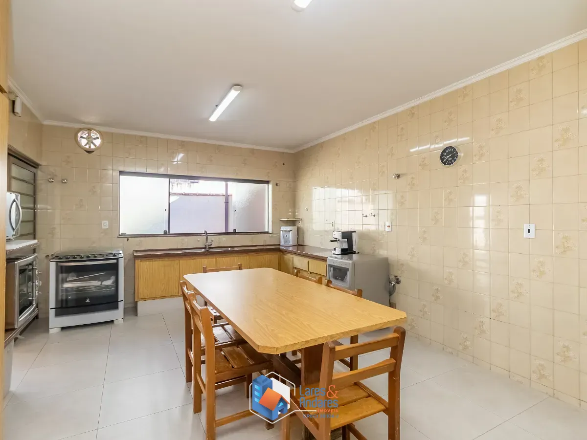 Casa, 3 quartos, 245 m² - Foto 42
