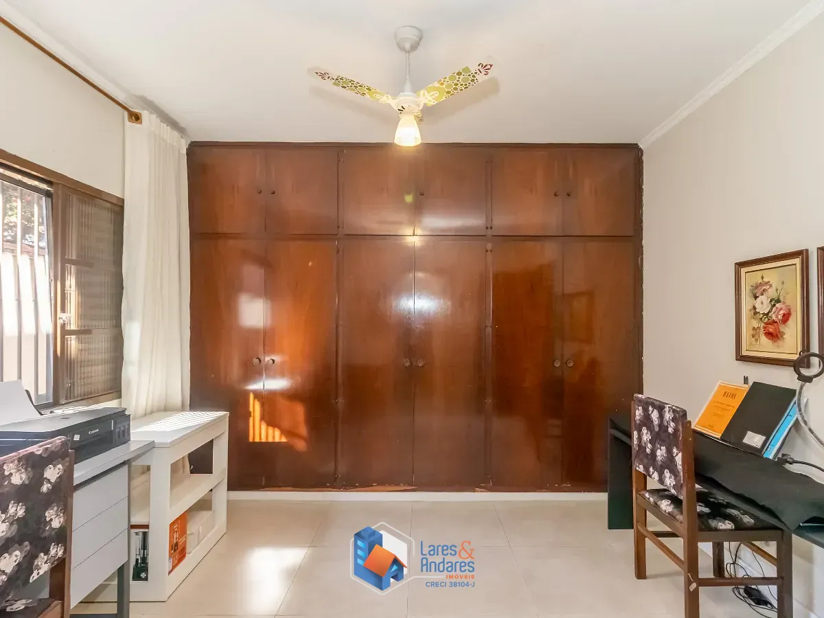 Casa, 3 quartos, 245 m² - Foto 36