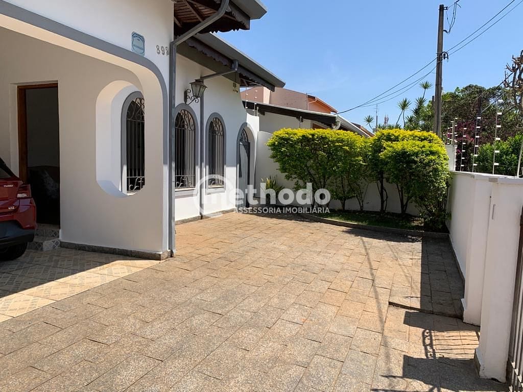 Casa, 3 quartos, 206 m² - Foto 2