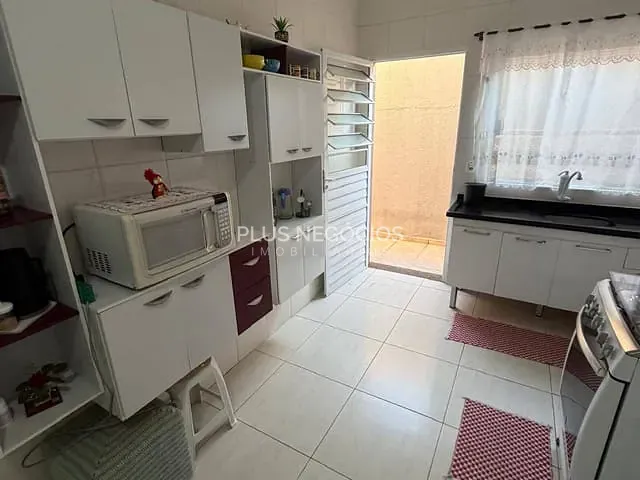 Casa com 132m² 3 quartos e 2 banheiros, à venda, no bairro Jardim Residencial Villa Amato em Sorocaba