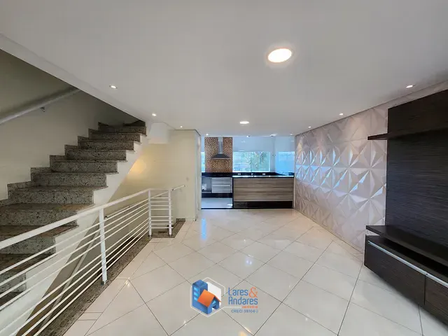 Casa com 147m² 3 quartos e 4 banheiros, à venda, no bairro Jardim Regina em São Paulo