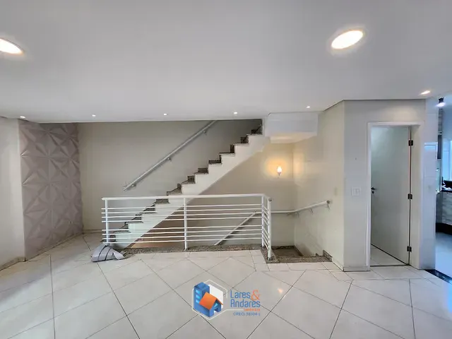 Casa com 147m² 3 quartos e 4 banheiros, à venda, no bairro Jardim Regina em São Paulo