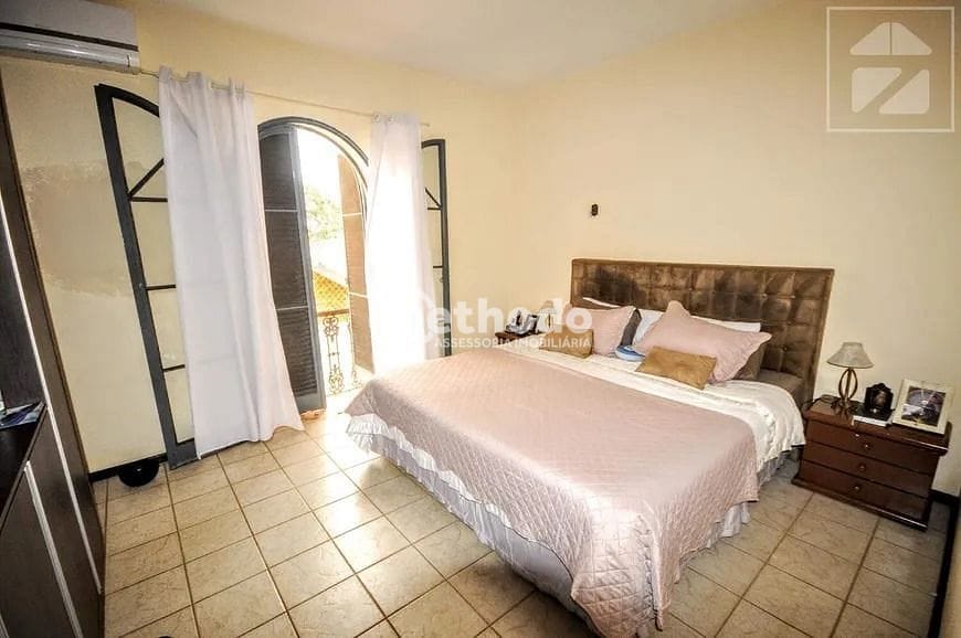 Casa, 6 quartos, 700 m² - Foto 4