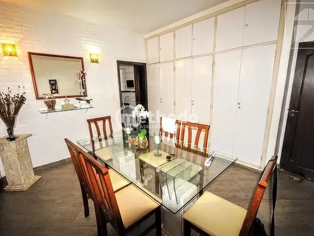 Casa com 800m² 6 quartos e 4 banheiros, à venda, no bairro Jardim Chapadão em Campinas