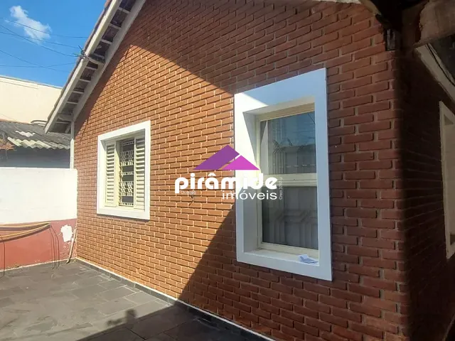 Casa com 364m² 3 quartos e 2 banheiros, à venda, no bairro Jardim Paulista em São José dos Campos