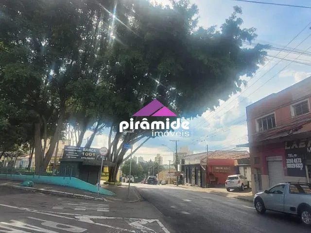 Casa com 364m² 3 quartos e 2 banheiros, à venda, no bairro Jardim Paulista em São José dos Campos