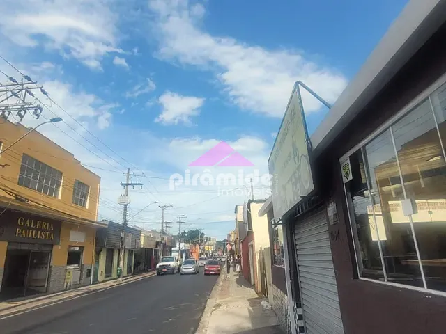 Casa com 364m² 3 quartos e 2 banheiros, à venda, no bairro Jardim Paulista em São José dos Campos