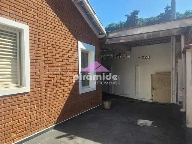Casa com 364m² 3 quartos e 2 banheiros, à venda, no bairro Jardim Paulista em São José dos Campos