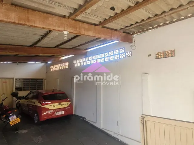 Casa com 364m² 3 quartos e 2 banheiros, à venda, no bairro Jardim Paulista em São José dos Campos