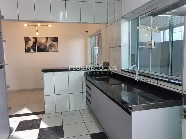 Casa com 150m² 3 quartos e 2 banheiros, à venda, no bairro Horto Florestal em Sorocaba