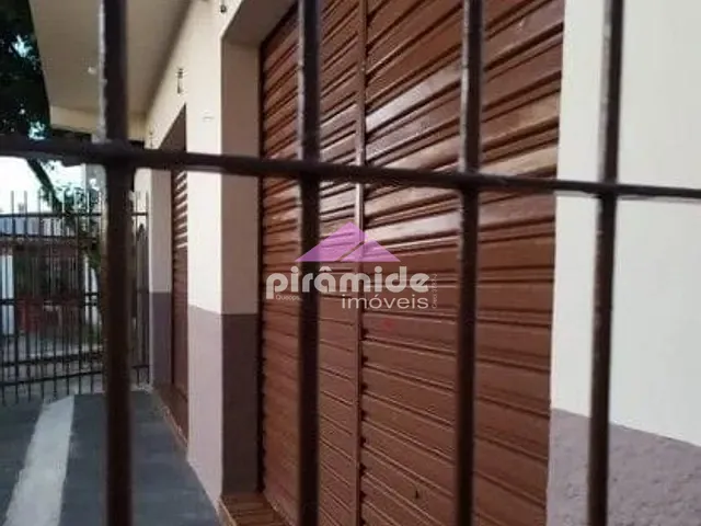 Casa com 175m² 3 quartos e 2 banheiros, à venda, no bairro Vila Ester em São José dos Campos