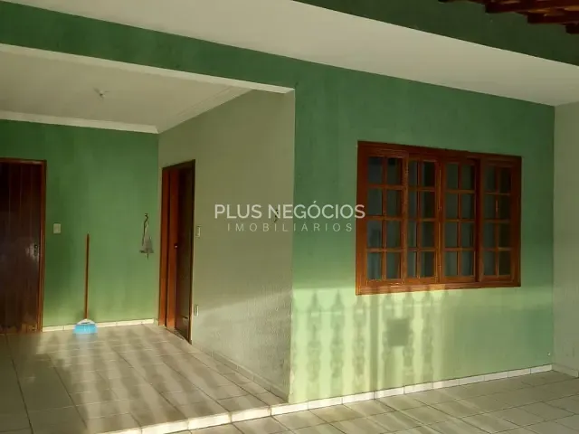 Casa 3 quartos e 3 banheiros, à venda, no bairro Jardim Abaeté em Sorocaba