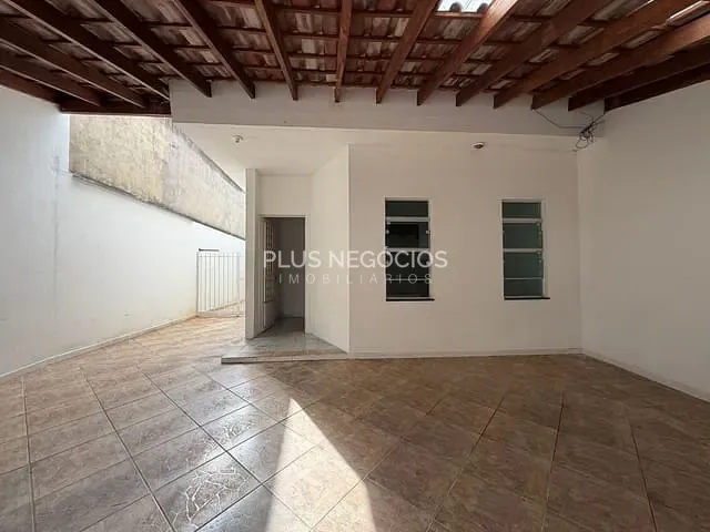 Casa 2 quartos e 2 banheiros, à venda, no bairro Jardim Wanel Ville V em Sorocaba
