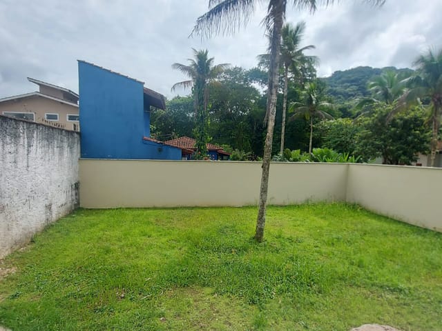 Casa com 250m² 4 quartos e 3 banheiros, à venda, no bairro Horto em Ubatuba